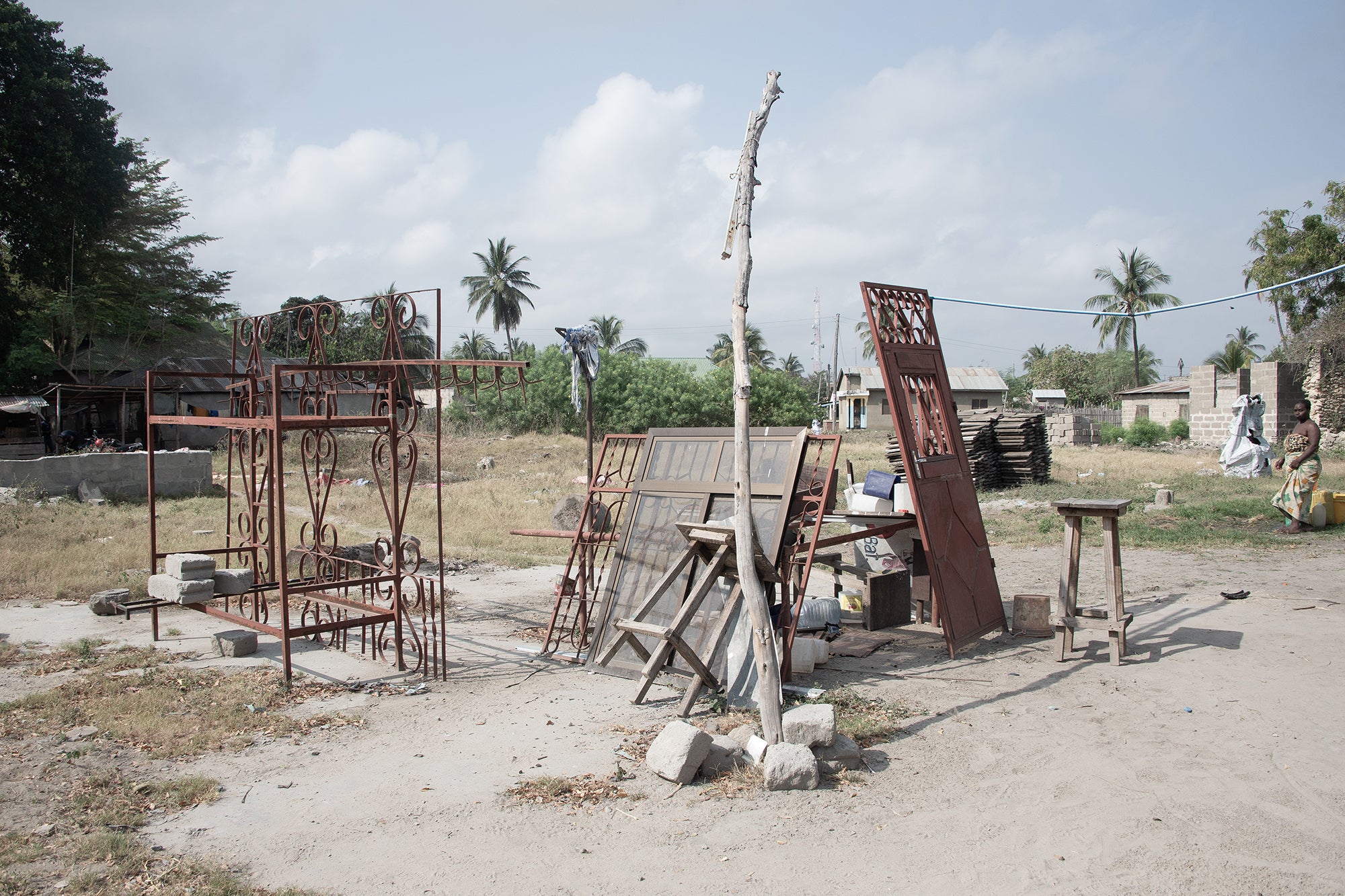 Caroline Sohie | Make-Shift (2024)